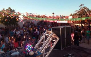 Belchite se echa a la calle para celebrar San Lorenzo