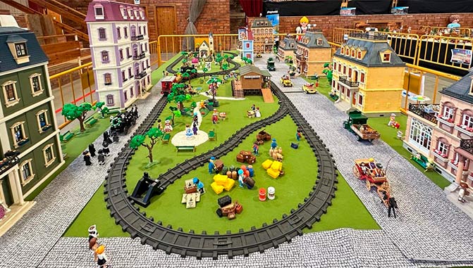 https://belchite.es/wp-content/uploads/2024/10/playmobil2.jpg